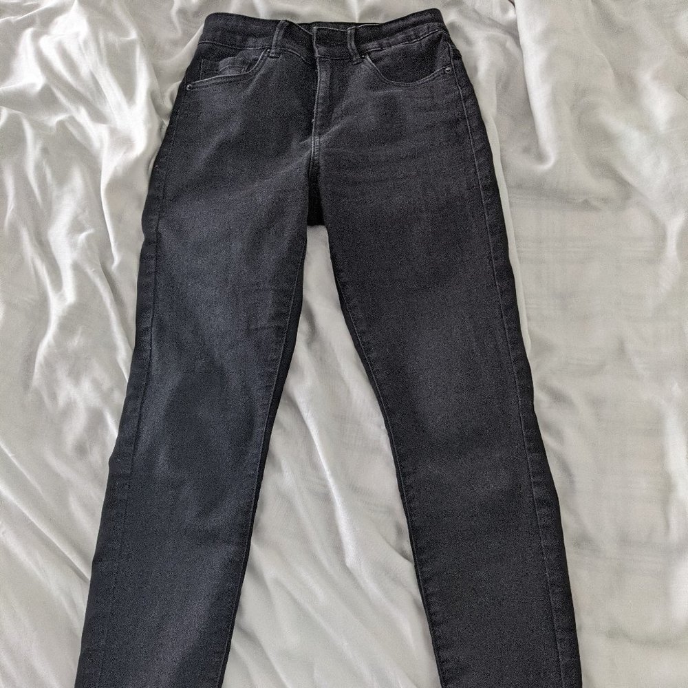 Vero Moda skinny black ankle jeans